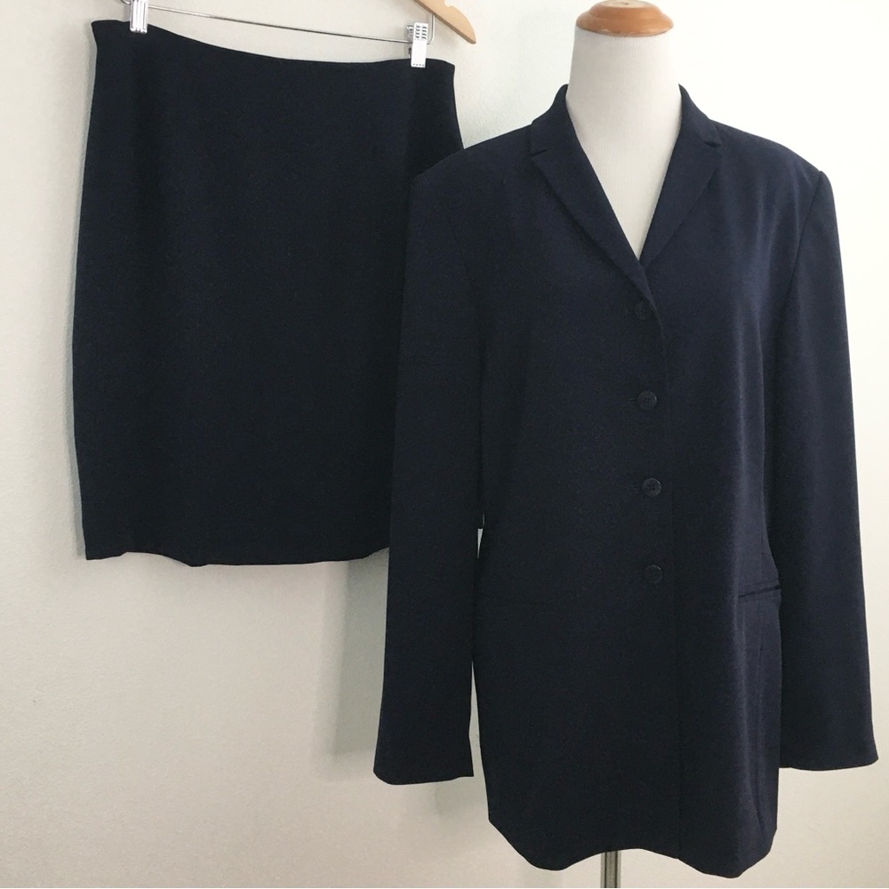 Valerie Stevens | Navy Blue Blazer & Skirt Suit